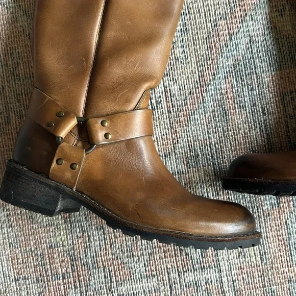 L.L.Bean Deerfield Rustic Harness Boots - Picture 2 of 12